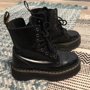 Dr martens Jadon platform boots